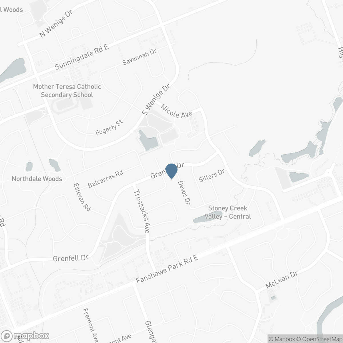 1645 DEVOS DRIVE, London, Ontario N5X 4K8